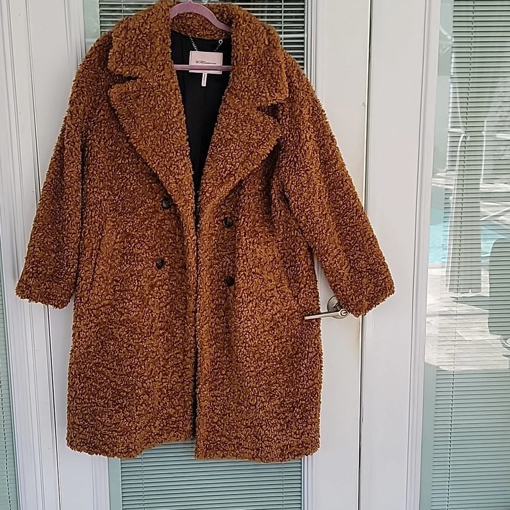 BCBGeneration Double Breasted Faux Fur Teddy Coat Sz L Toffee - Picture 3 of 13